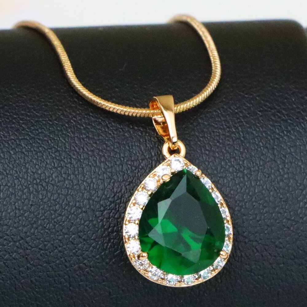 "Teardrop Green Pendant with Crystal Border in Rose Gold Finish, XPPT1613